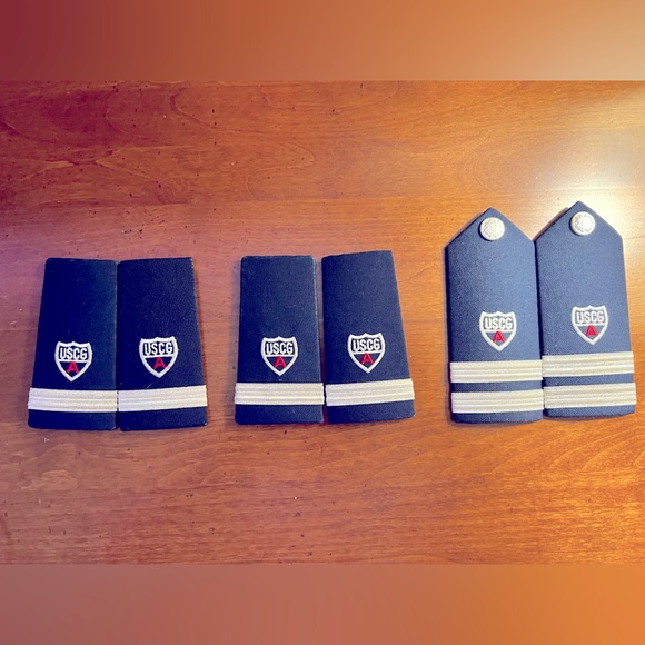 Vanguard-Coast Guard (USCG) Auxiliary Shoulder Boards - Picture 1 of 6